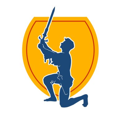 Erkek bir kılıç ustasının silueti kılıçla hareket halinde.