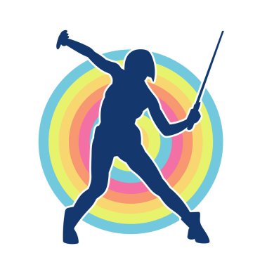 Bir kadın savaşçının silueti kılıç ile hareket halindeyken poz veriyor. Kılıcıyla bir kadın kahramanın silüeti..