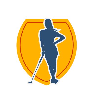 Golf oynayan bir kadının silüeti. Hareketli bir kadın golfçünün silueti..