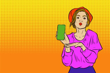 Akıllı telefon görüntüsü gösteren bir kadın tasviri. Eski çizgi roman tarzında akıllı telefon aletleri taşıyan bir kadın pozu. Kadın pazarlamacının posterini as.