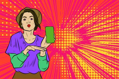 Akıllı telefon görüntüsü gösteren bir kadın tasviri. Eski çizgi roman tarzında akıllı telefon aletleri taşıyan bir kadın pozu. Kadın pazarlamacının posterini as.