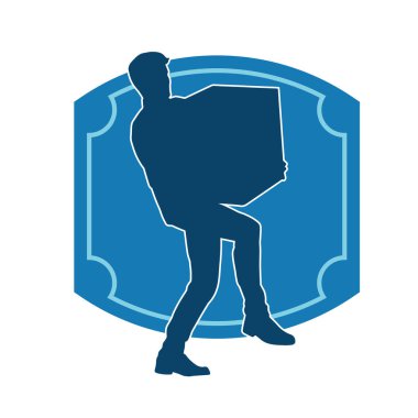 Mukavva kutuyu kaldıran bir adamın silüeti. Bir teslimat kuryesinin silüeti.