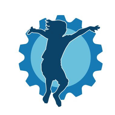 Neşeli, ince, mutlu bir kadının silueti..