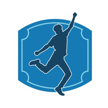 Hareket halindeki bir erkek dansçının silueti. Dans eden zayıf bir adamın silueti..