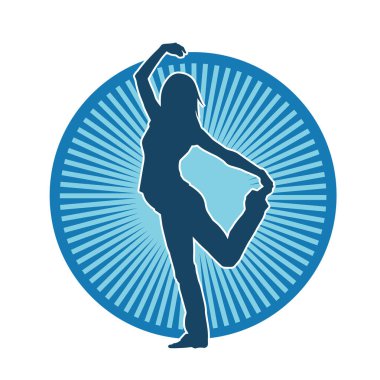 Hareketli bir kadın dansçının silueti. Dans eden zayıf bir kadının silueti..