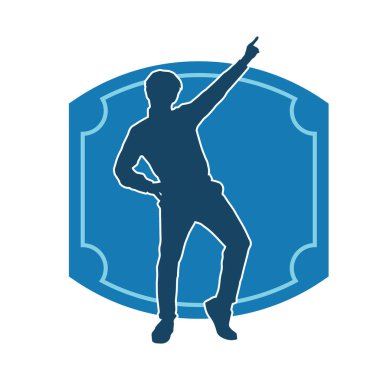 Hareket halindeki bir erkek dansçının silueti. Dans eden zayıf bir adamın silueti..