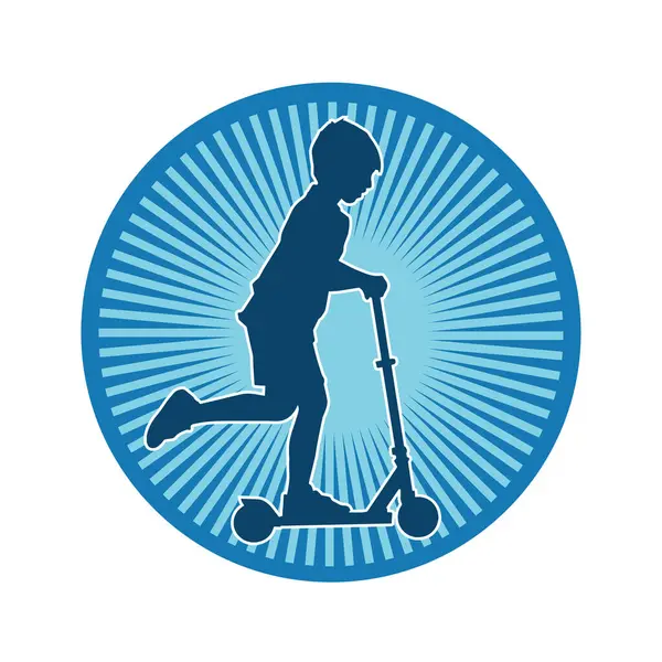 Bir çocuk silueti otomatik oyuncak bir araca biner..