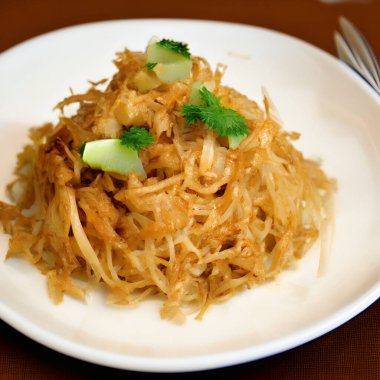 Karidesli kızarmış şehriye, phad thai