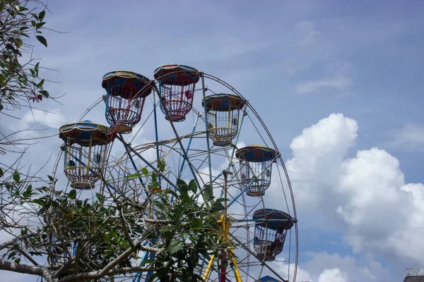 Ferris Wheel Ride Indonesian Amusement Park Time Festival — Stock Photo, Image