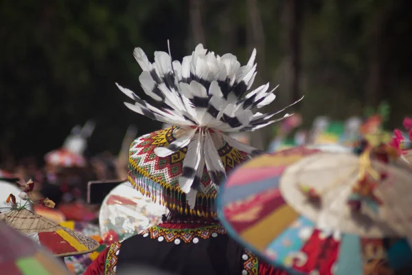 Barong Tongkok, Batı Kutai, Endonezya - 05 Kasım 2022 - Seraung Batı Kutai Dayak Kabile Festivali