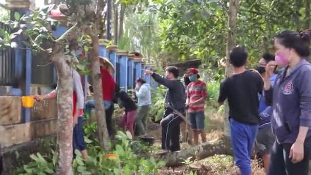 Kutai Kartanegara Oost Kalimantan Indonesië Juni 2021 Jeugd Ouders Werken — Stockvideo