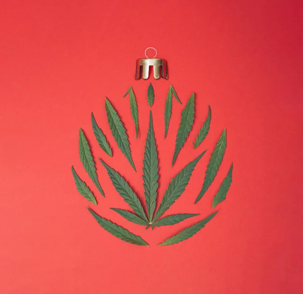 Christmas Bauble Made Marijuana Cannabis Elements Flat Lay — Stock Photo, Image