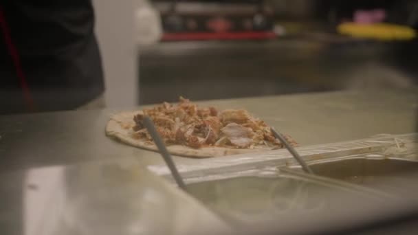 Proces Tworzenia Fast Food Ulicy Shawarma Pita Doner Kebab — Wideo stockowe