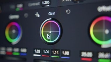 Renk düzeltme programı renk değiştirme sürecidir. bilgisayar ekranı