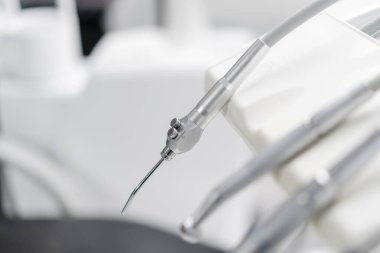 Dişçinin dişçilik araçları