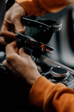 Prestijli modern lüks bir arabanın salonu araba sürme tutkusu galerileri lüks araba galerileri araba vites kutuları kurma