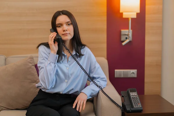 Beautiful Woman Calls Hotel Reception Desk Travel Business Lady — Stock Photo, Image