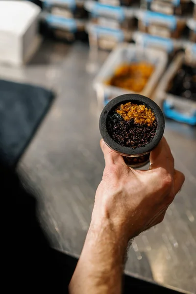 Close Hand Holding Aromatic Juicy Yellow Tobacco Hookah Bowl Preparing — Stock Photo, Image