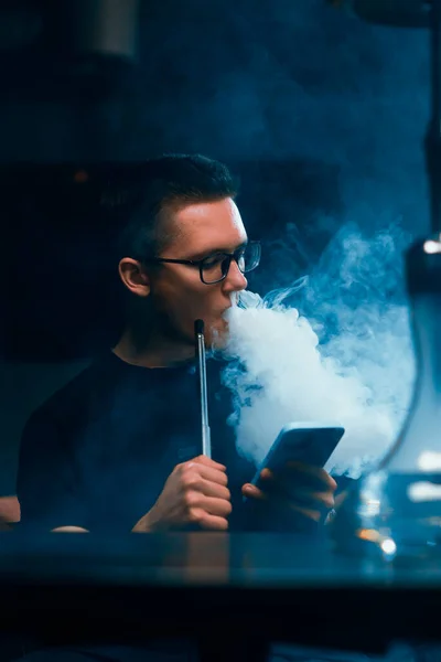 Hookah Man Glasses Smoking Traditional Hookah Pipe Man Exhaling Smoke — Stock Photo, Image