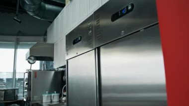 Profesyonel reklam boş modern mutfak Restoran Kafe Metal mutfak gereçleri