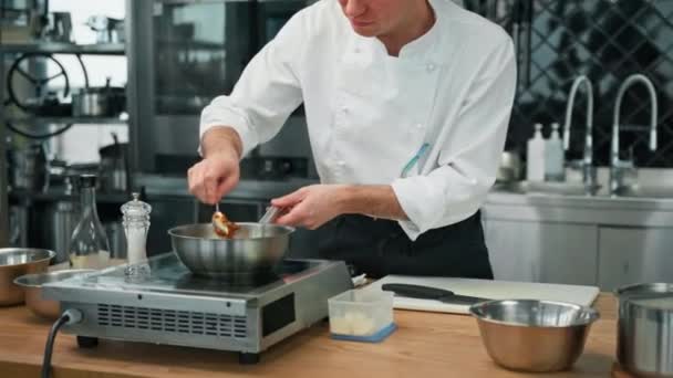 Professional Kitchen Chef Taste Freshly Prepared Dish Breakfast Healthy Food — Stock Video