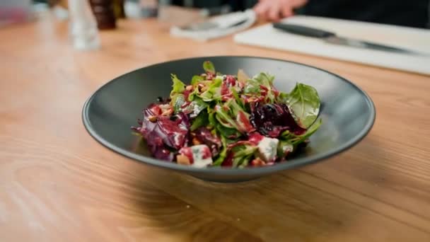 Professional Kitchen Chef Serves Salad Pear Cheese Table Doused Beetroot — Stock Video