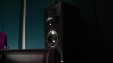 Müzisyen Sound kayıt stüdyosu ekipmanları için profesyonel ses sözcüsü sentezleyiciler midi denetleyiciler
