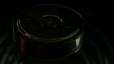 Bilgisayar onarımı kavramı Bilgisayarı kapat Ana kart bakım diski sürücüsü