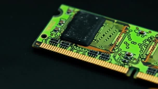 Green Printed Circuit Motherboard Komponenten Mikrochips Cpu Prozessor Transistoren Halbleiter — Stockvideo
