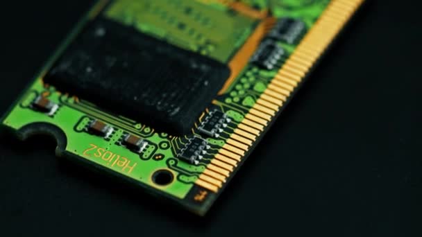 Zielony Obwód Drukowany Komponenty Płyty Głównej Mikroprocesory Tranzystory Procesor Procesor — Wideo stockowe