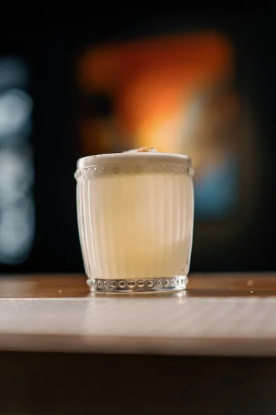 Läcker Alkohol Kokos Paradis Cocktail Stående Bar Bar Party Klubb — Stockfoto