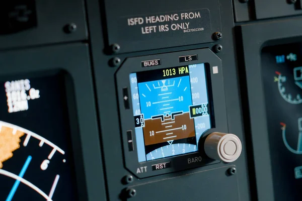 Детальный Снимок Радарной Панели Управления Навигационной Панели Кабине Самолета Boeing — стоковое фото