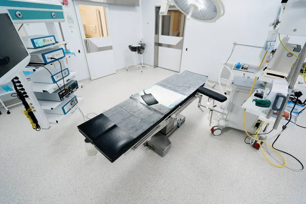 Tomt Operationssal Sjukhus Interiör Operationssal Klinik Med Modern Medicinsk Utrustning — Stockfoto