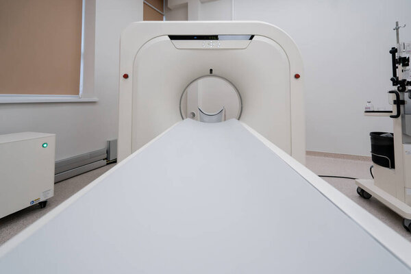 Медицинское компьютерное томографическое оборудование в аппарате клиники для исследования концептуальной медицины и здоровья