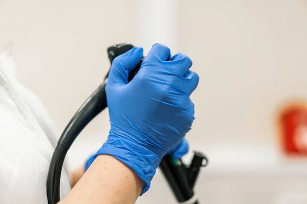 Close Doctor Gloved Hand Endoscope Diagnostic Gastroscopy Colonoscopy Clinic — Stock Photo, Image