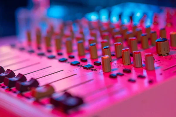 Mixeur Télécommande Réglage Son Niveau Volume Création Musicale Studio Enregistrement — Photo