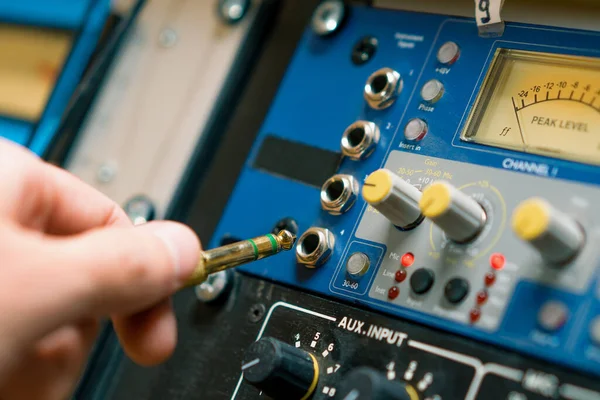 Ses Mühendisi Ses Kablosu Profesyonel Kabloları Konnektörler Müzik Ekipmanları Kayıt — Stok fotoğraf