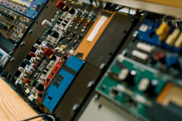 Remote Control Mixer Hangerő Beállítása Zene Létrehozása Egyenirányító Gomb Felvétel — Stock Fotó