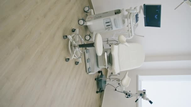 Gynäkologische Praxis Der Klinik Gynäkologische Stuhlausrüstung Medizin Krankenhaus Gynäkologie Frauensprechstunde — Stockvideo