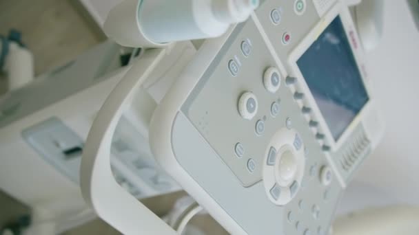 診療所の超音波診断装置付き医療室婦人科室 — ストック動画