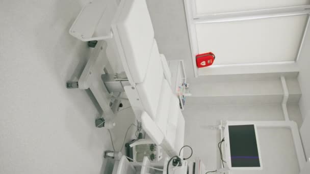 Peralatan Medis Untuk Gastroskopi Kantor Klinik Sofa Untuk Pasien Dan — Stok Video