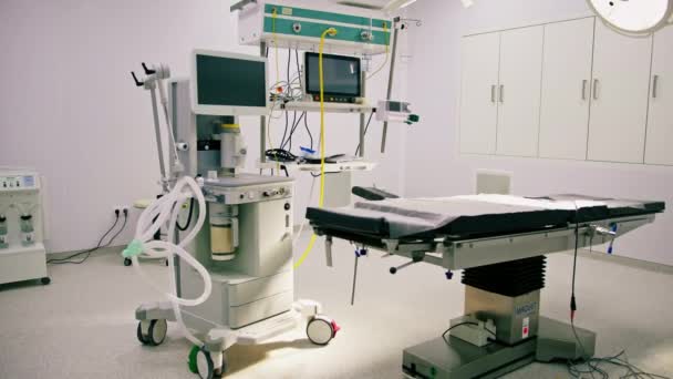 Tomt Operationssal Sjukhus Interiör Operationssal Klinik Med Modern Medicinsk Utrustning — Stockvideo
