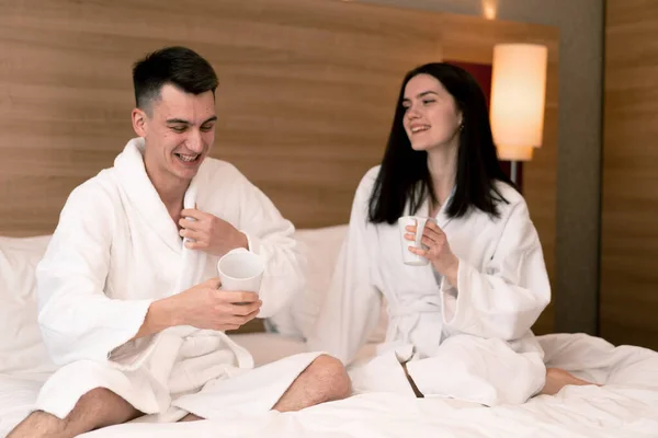 Young Couple Honeymoon Hotel Room Having Breakfast Room Drinking Coffee — Stock Photo, Image