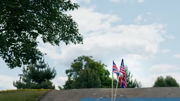 Bandiera Americana Britannica Nel Parco Felice Indipendenza Giorno America Paese — Video Stock