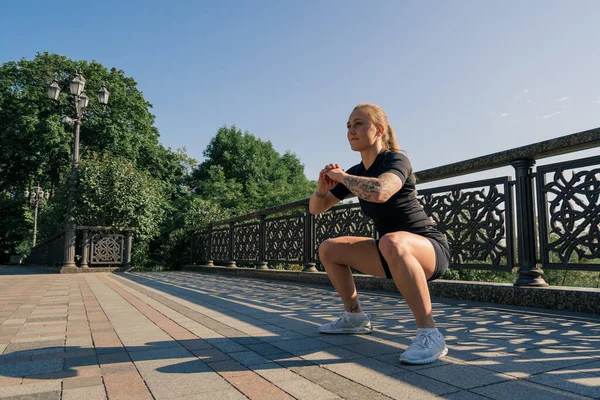 Fitness Young Sportswoman Girl Morning Doing Warm Exercises Squats Training — Stock Photo, Image