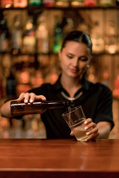Close Female Bartender Pouring Beer Bottle Glass Bar Club Bar — Stock Photo, Image