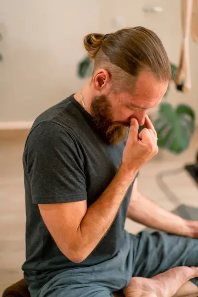 Yogi Man Beard Performs Breathing Practices Nose Meditation Hall Improve — Stock Photo, Image
