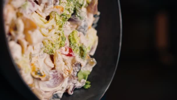 Primer Plano Delicioso Guiso Mariscos Recién Preparado Restaurante Video Vertical — Vídeos de Stock