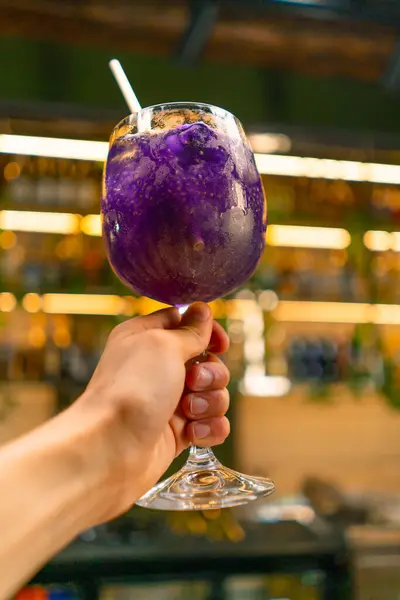 Close Hand Holding Freshly Made Purple Alcoholic Cocktail Passion Fruit — Stock Photo, Image