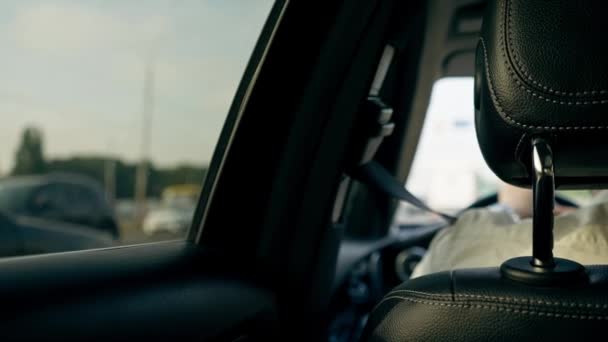 Černý Kožený Interiér Luxusního Výhledu Auto Zadního Sedadla Spolujezdce Dlouhém — Stock video